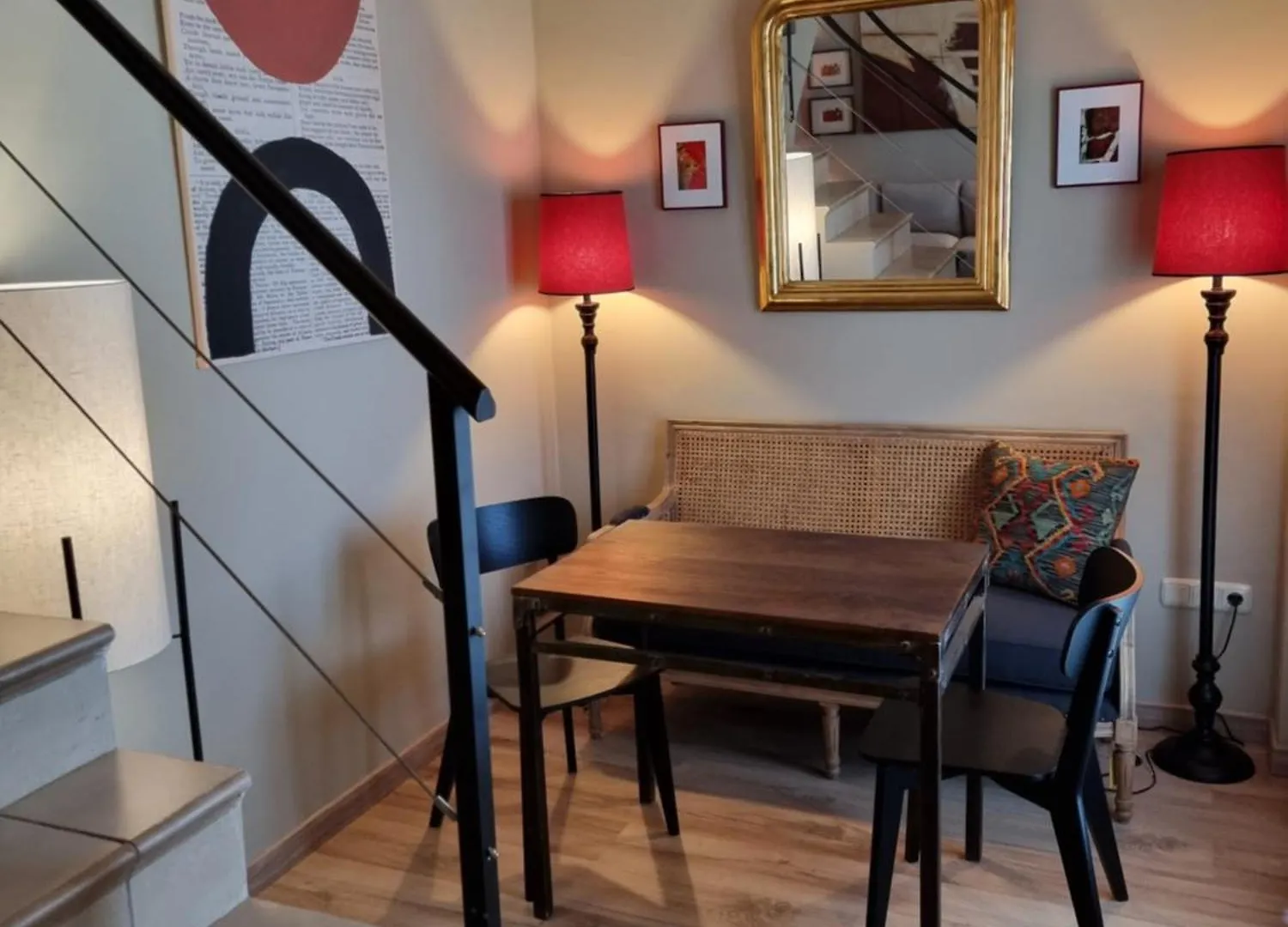 Elegante Duplex Con Terraza En El Centro De Ronda Διαμέρισμα