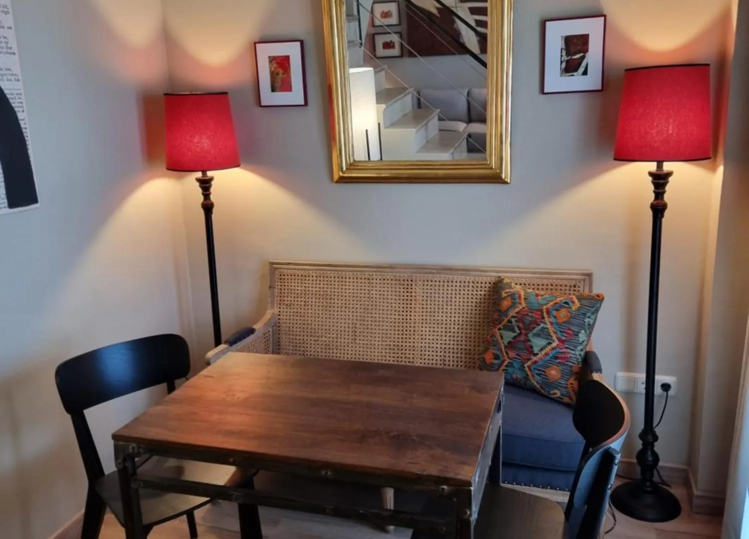 Elegante Duplex Con Terraza En El Centro De Ronda Διαμέρισμα